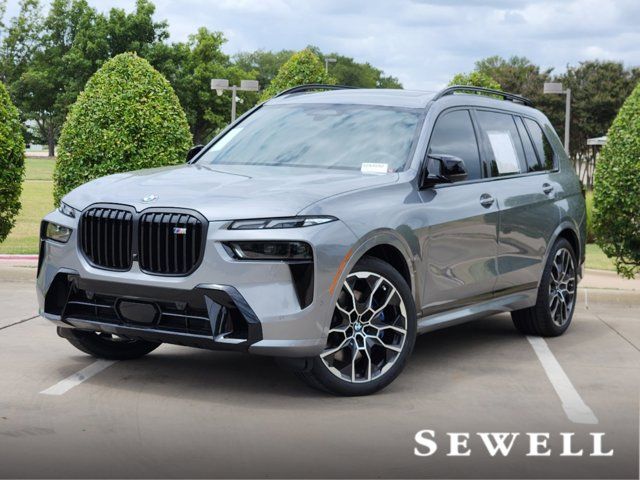 2025 BMW X7 M60i