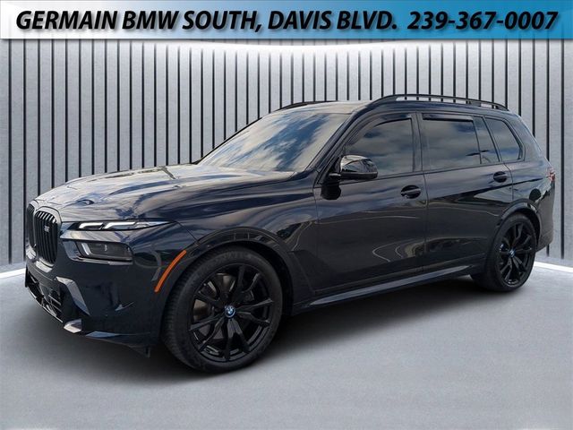 2025 BMW X7 M60i