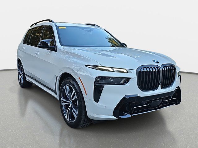 2025 BMW X7 M60i