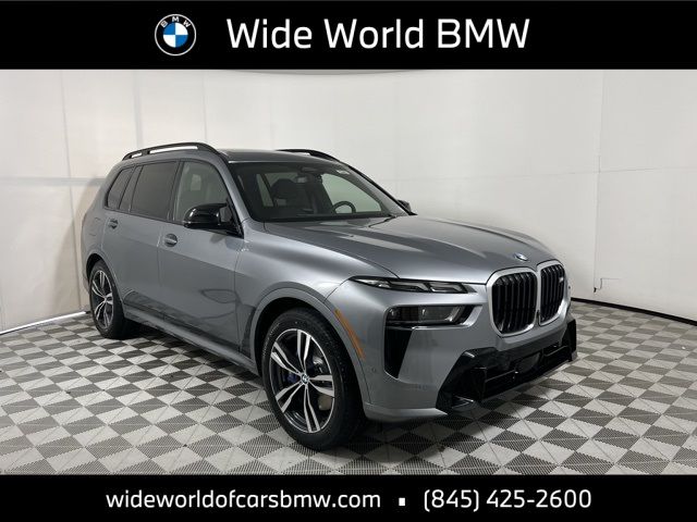 2025 BMW X7 M60i