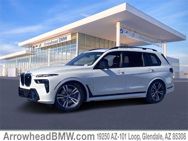 2025 BMW X7 M60i