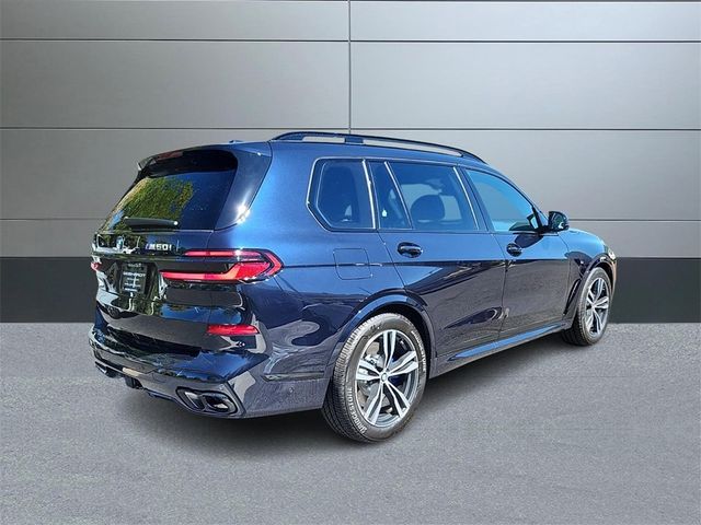 2025 BMW X7 M60i