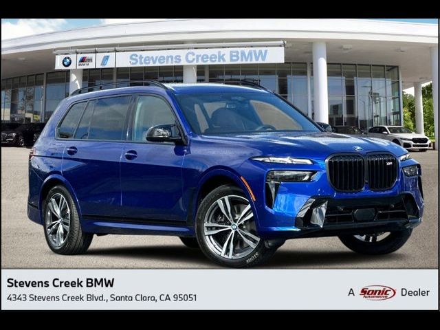 2025 BMW X7 M60i