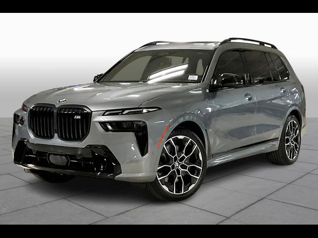 2025 BMW X7 M60i