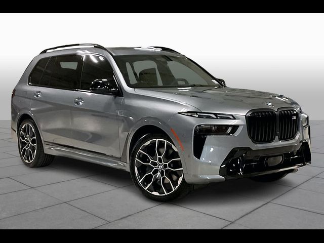 2025 BMW X7 M60i