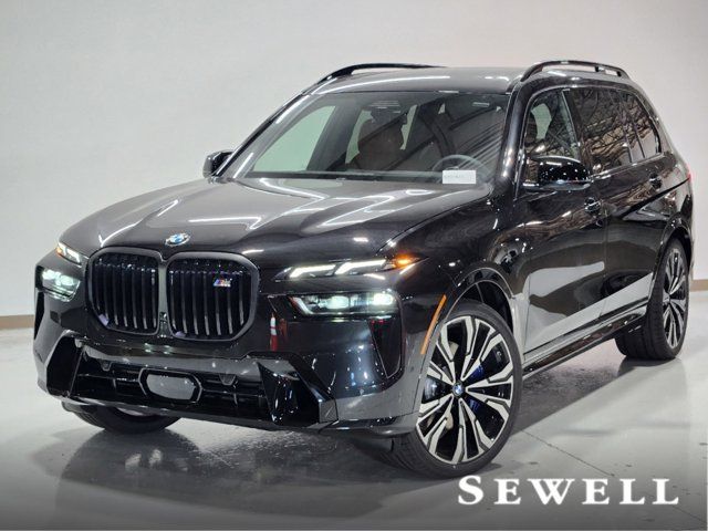 2025 BMW X7 M60i