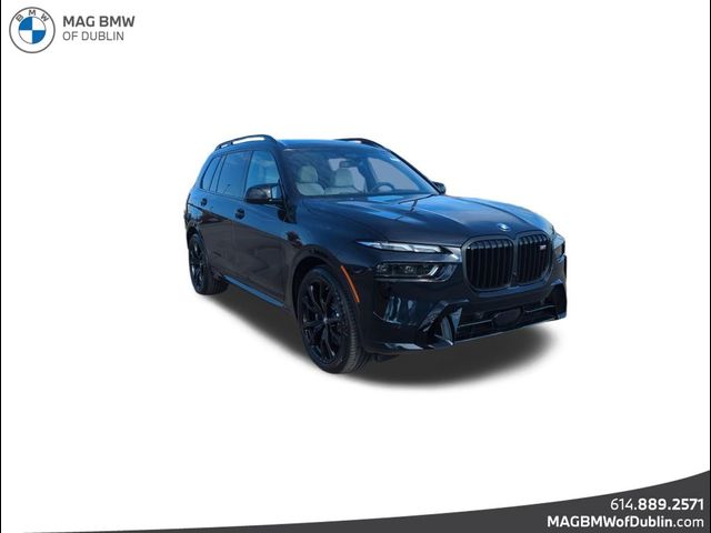 2025 BMW X7 M60i