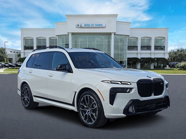 2025 BMW X7 M60i