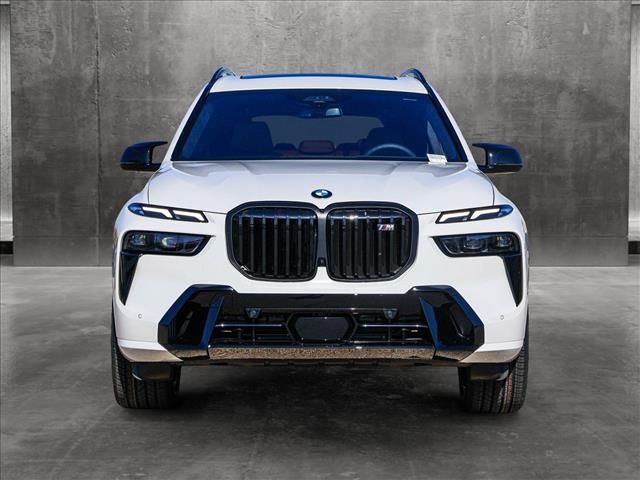 2025 BMW X7 M60i