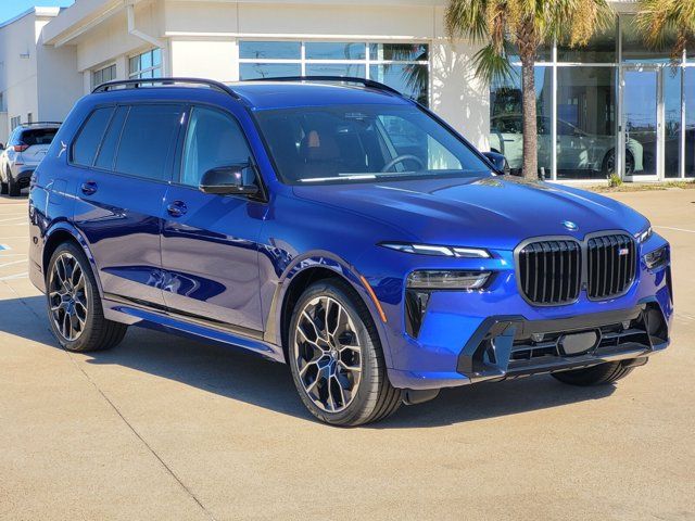 2025 BMW X7 M60i