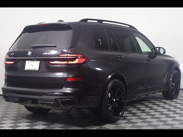 2025 BMW X7 M60i