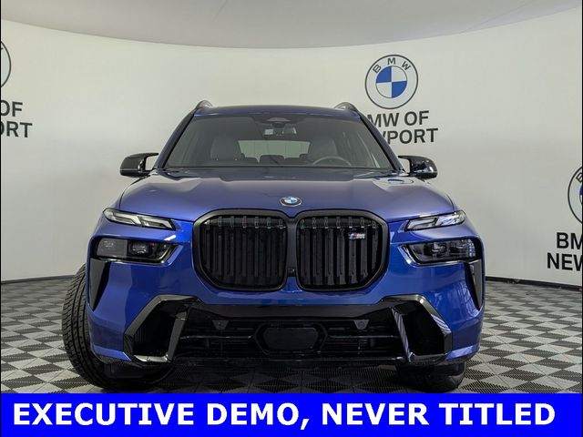2025 BMW X7 M60i