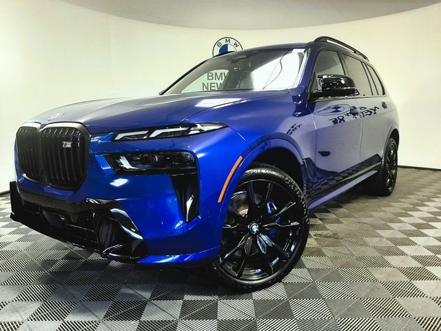 2025 BMW X7 M60i