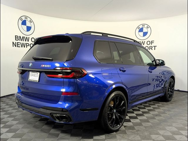 2025 BMW X7 M60i