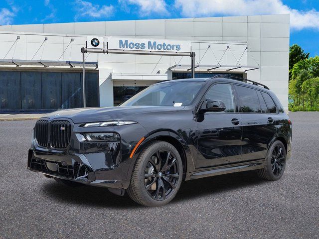 2025 BMW X7 M60i