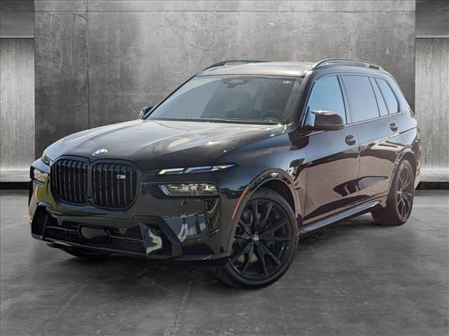 2025 BMW X7 M60i