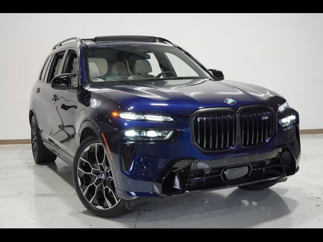 2025 BMW X7 M60i