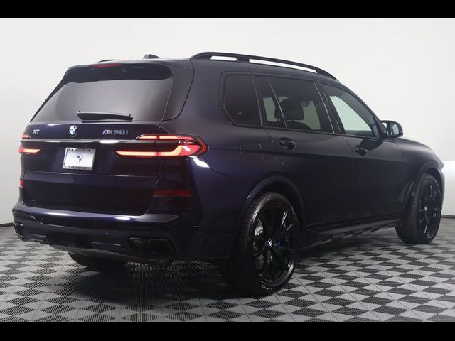 2025 BMW X7 M60i