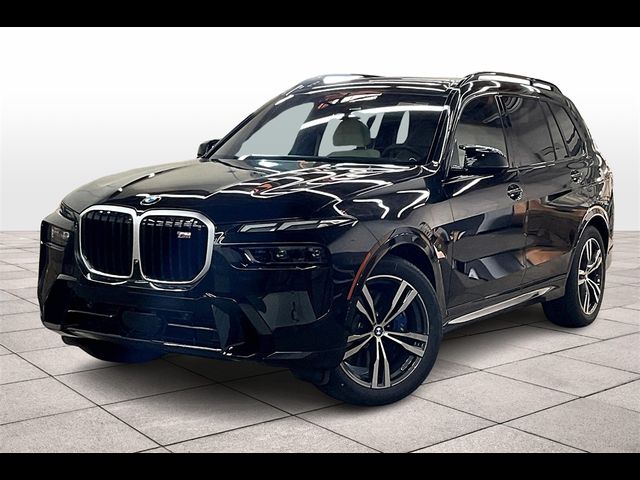 2025 BMW X7 M60i