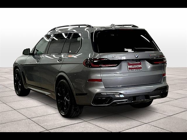 2025 BMW X7 M60i