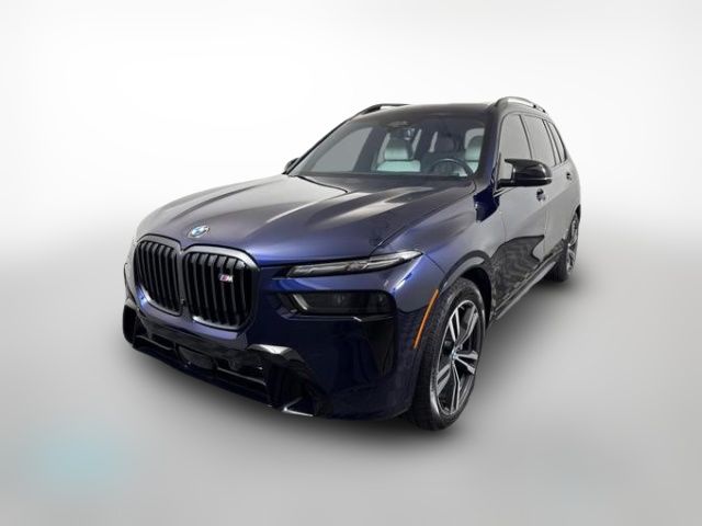 2025 BMW X7 M60i