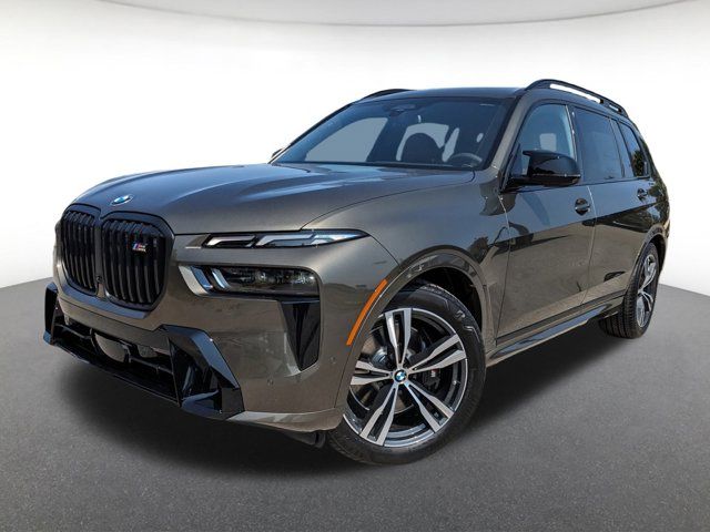 2025 BMW X7 M60i