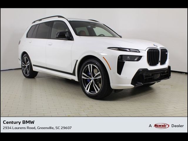 2025 BMW X7 M60i