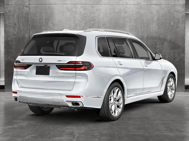 2025 BMW X7 M60i