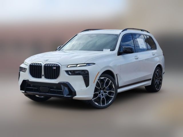 2025 BMW X7 M60i