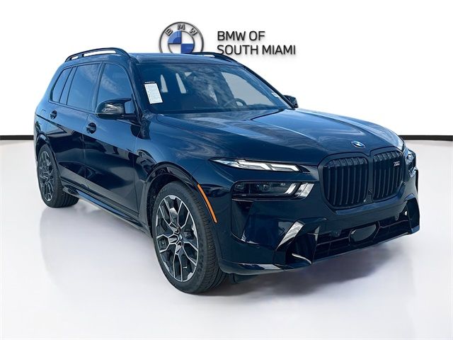 2025 BMW X7 M60i