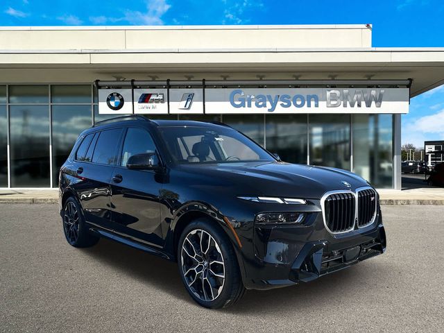 2025 BMW X7 M60i