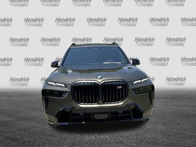 2025 BMW X7 M60i