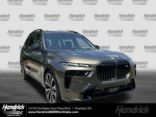 2025 BMW X7 M60i