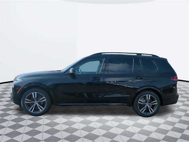 2025 BMW X7 M60i