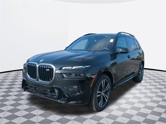 2025 BMW X7 M60i