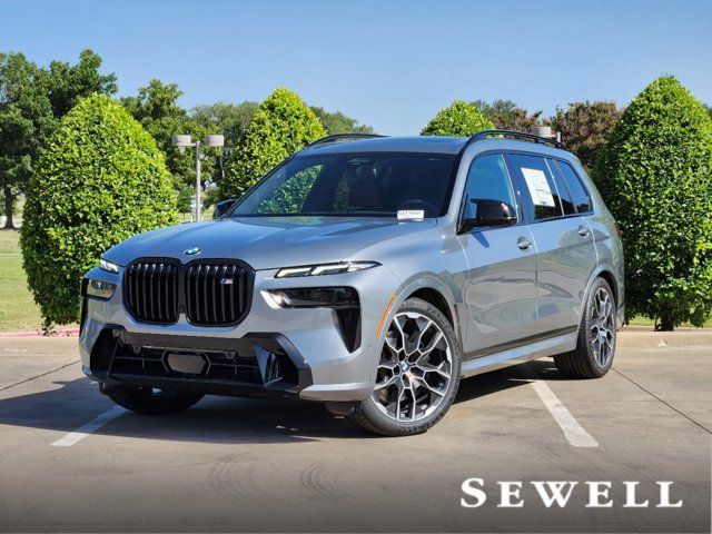 2025 BMW X7 M60i