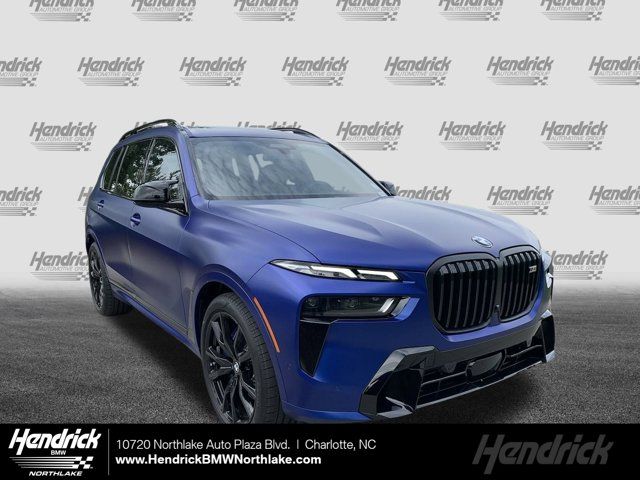 2025 BMW X7 M60i