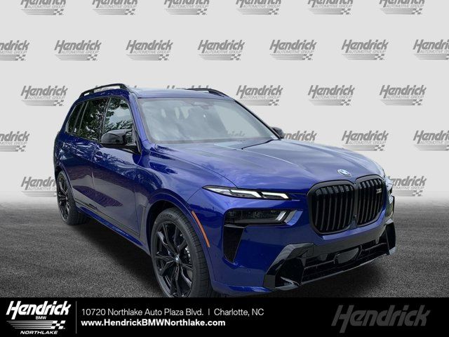 2025 BMW X7 M60i