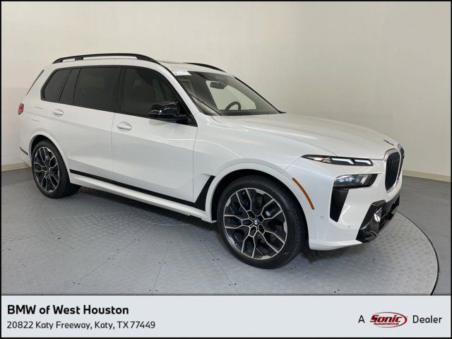 2025 BMW X7 M60i