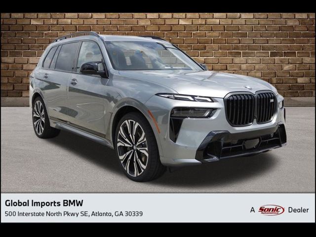 2025 BMW X7 M60i