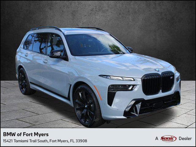 2025 BMW X7 M60i