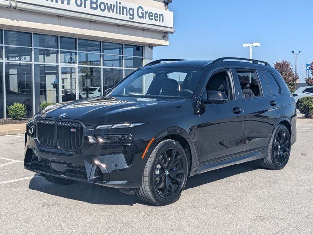 2025 BMW X7 M60i