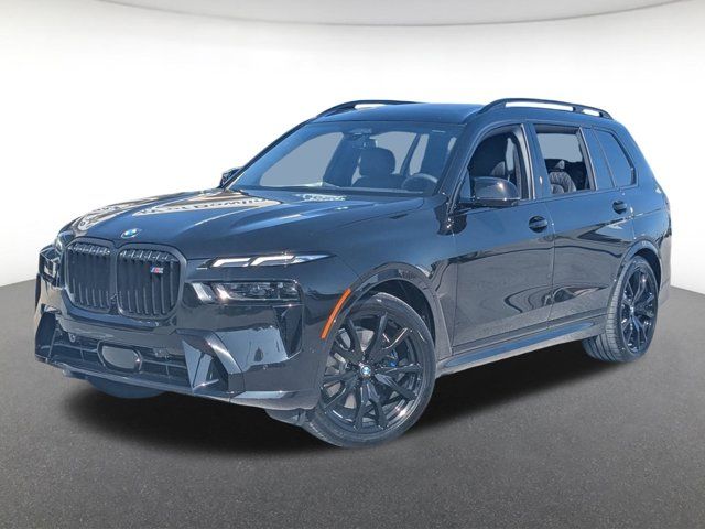 2025 BMW X7 M60i