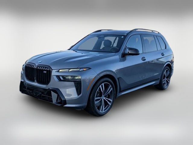 2025 BMW X7 M60i