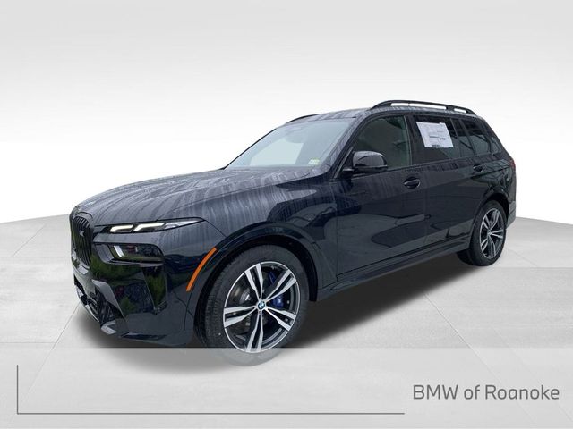 2025 BMW X7 M60i