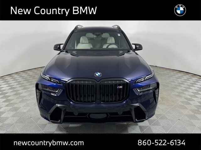 2025 BMW X7 M60i