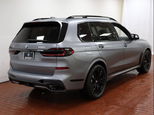 2025 BMW X7 M60i