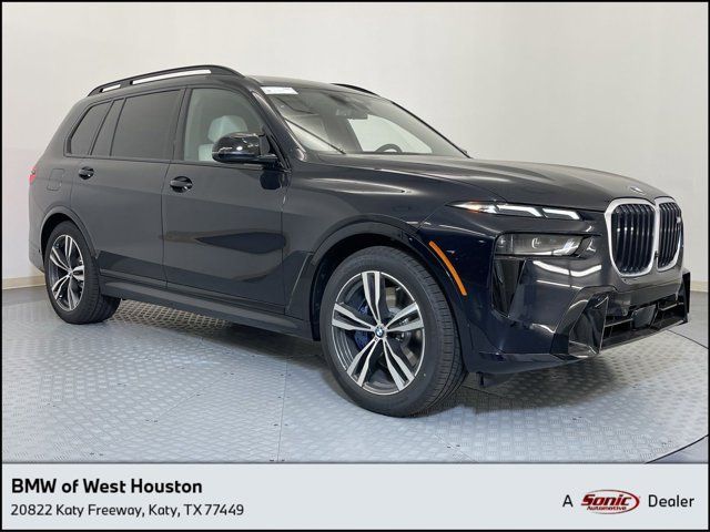 2025 BMW X7 M60i