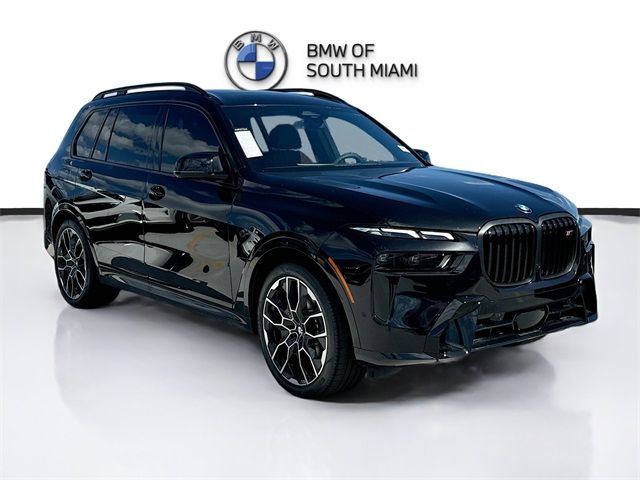 2025 BMW X7 M60i