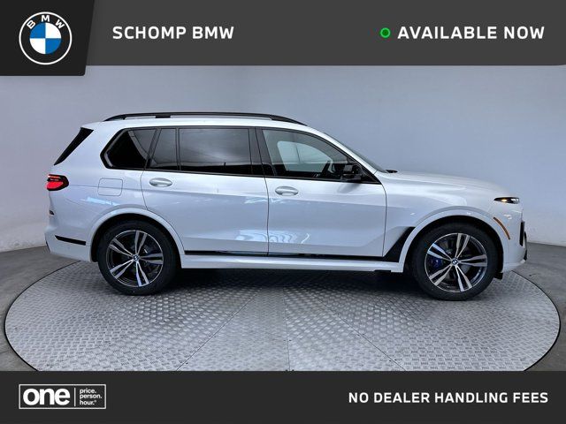 2025 BMW X7 M60i